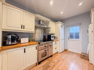 Photo 18- click for photo gallery